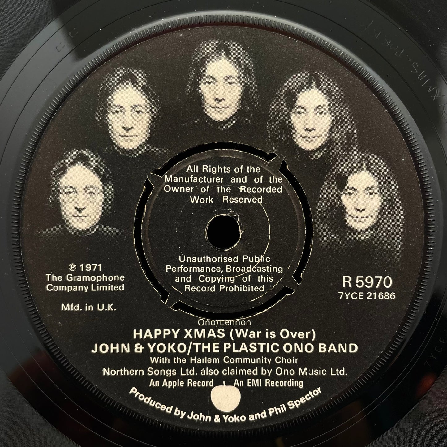 John & Yoko & The Plastic Ono Band – Happy Xmas (War Is Over) – USED Vinyl 7" Single